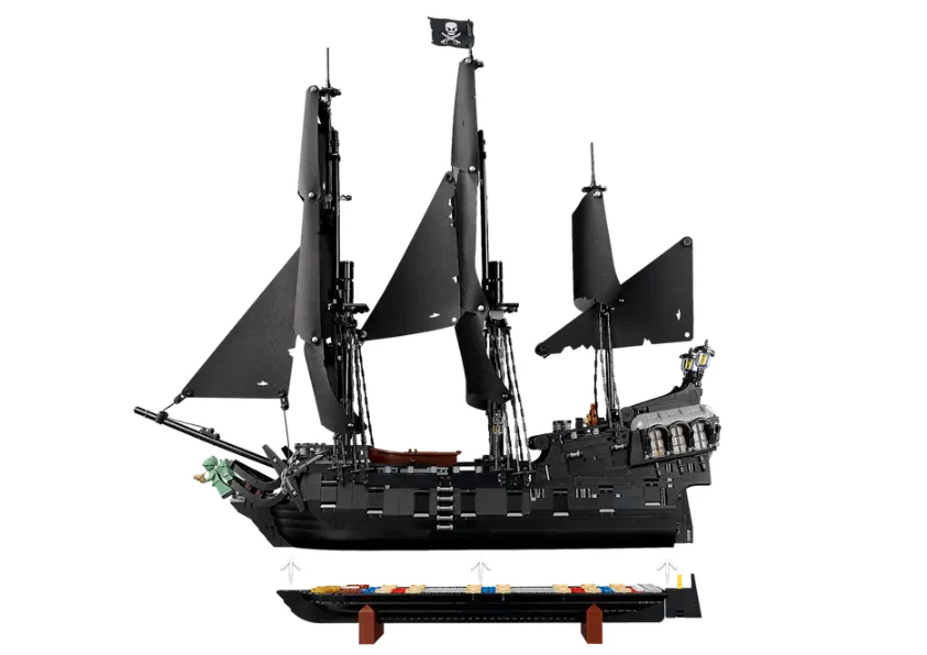 Captain Jack Sparrow's Pirate Ship - Image 4