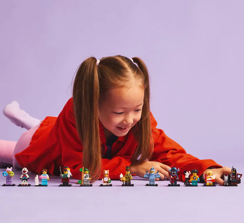 Series 27 Minifigures - Image 5