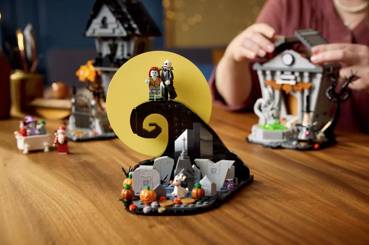 Tim Burton's The Nightmare Before Christmas -Disney - Image 9