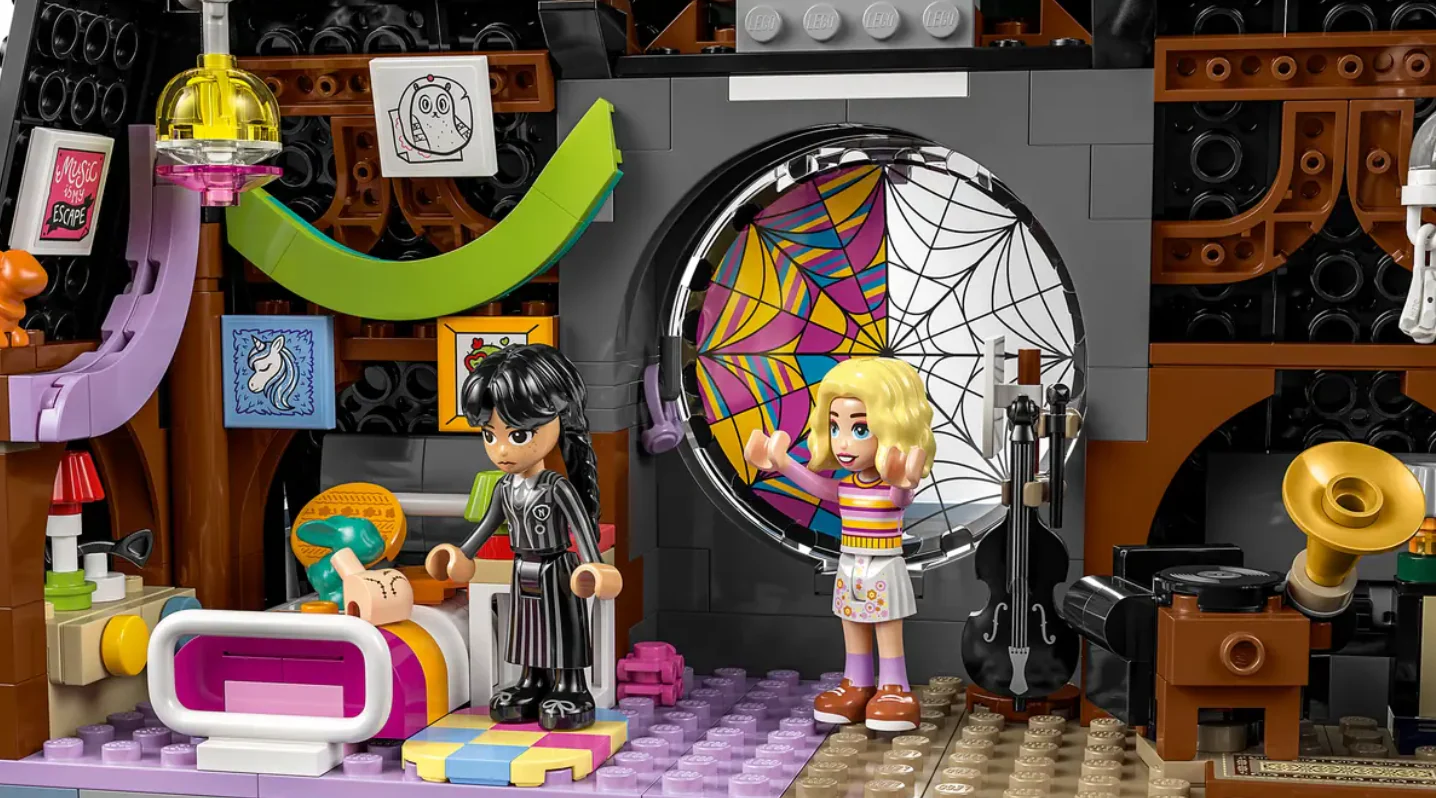 Wednesday & Enid's Dorm Room - Image 8